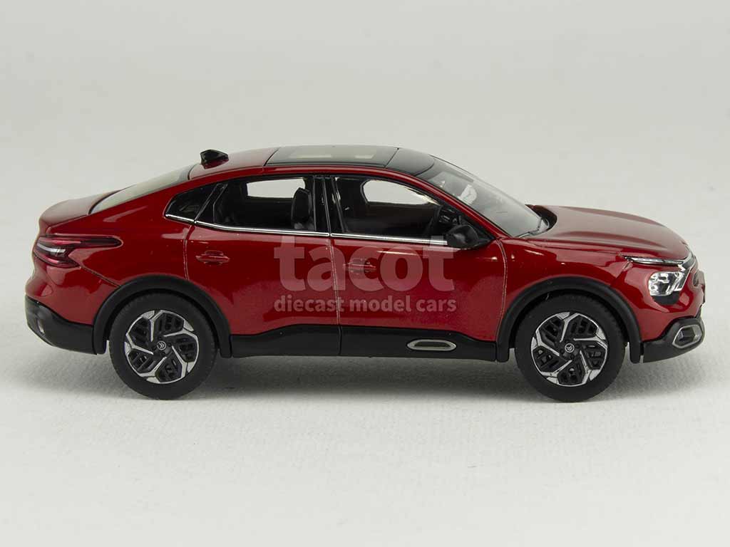 101367 Citro&euml;n C4 X 2023