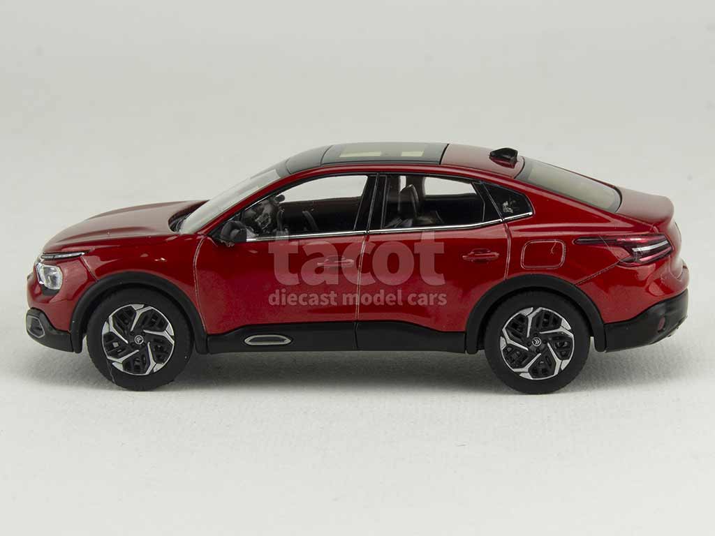 101367 Citro&euml;n C4 X 2023