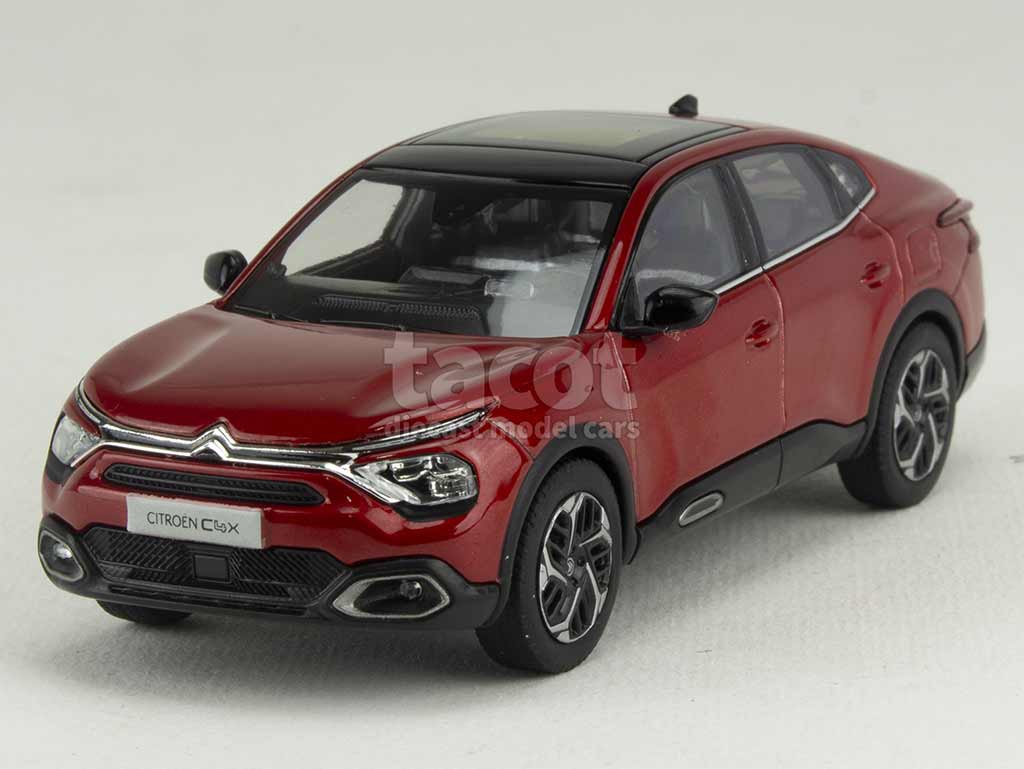 101367 Citro&euml;n C4 X 2023