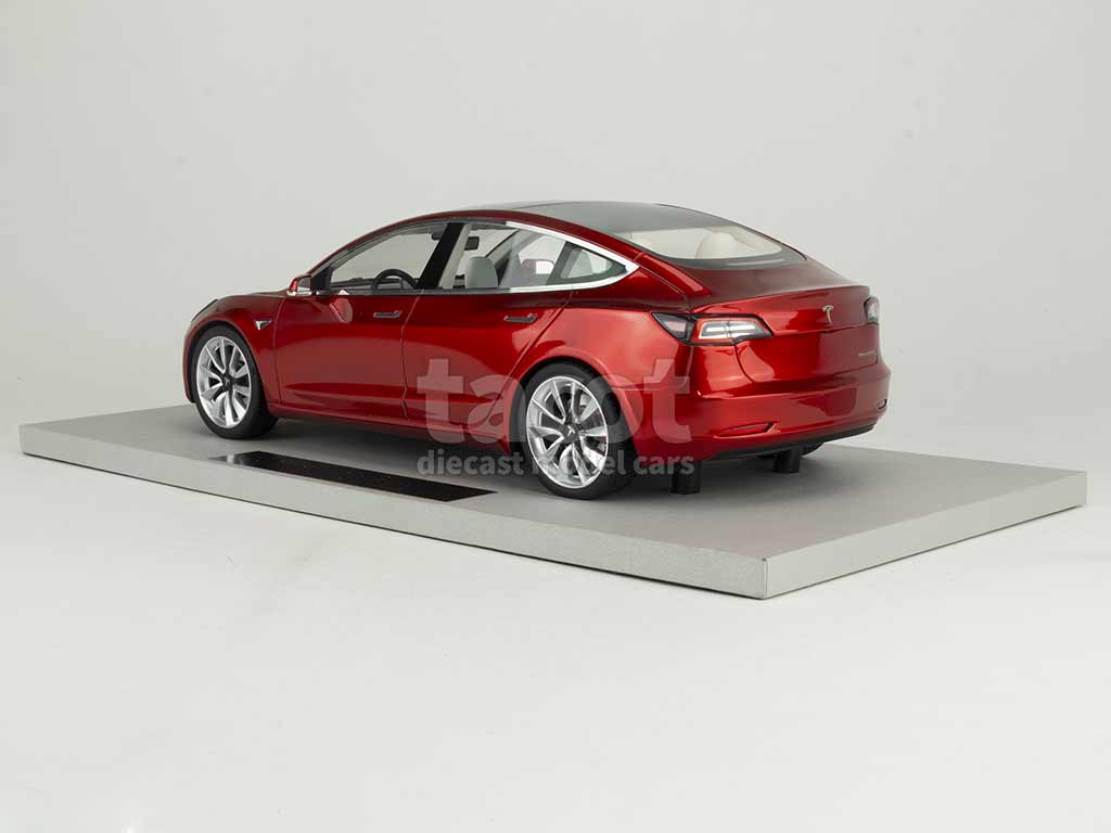 101375 Tesla Model 3 2021