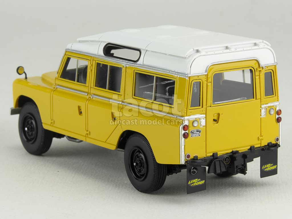 101427 Land Rover Land 109 Serie III 1980