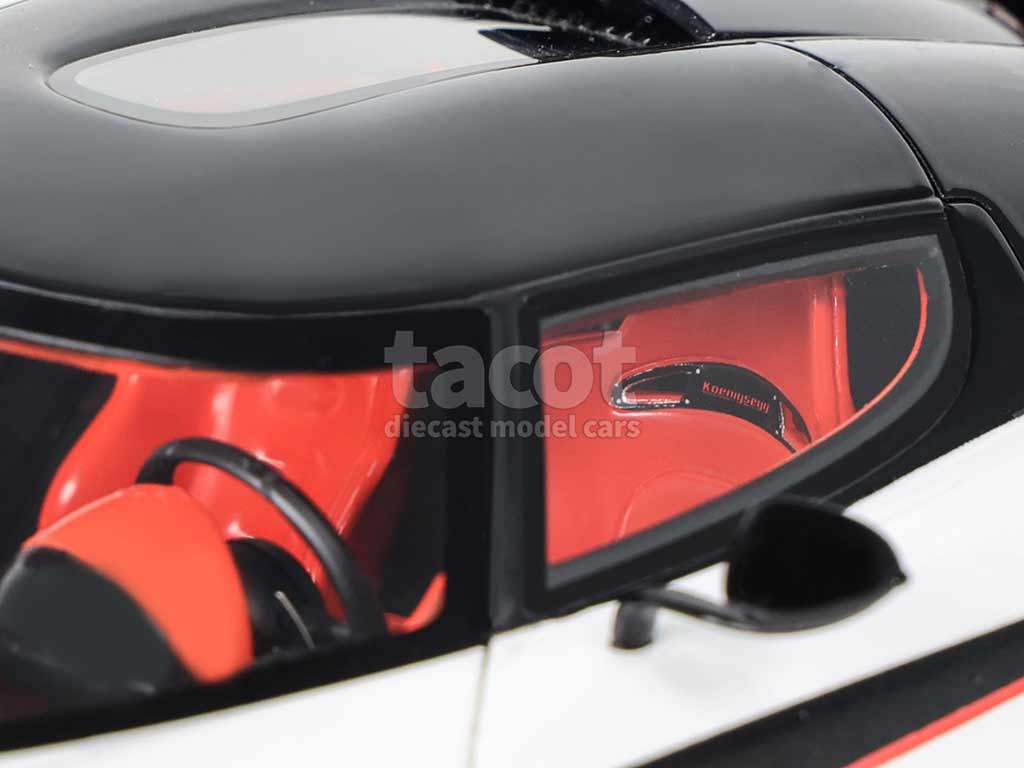 101435 Koenigsegg Agera RS 2015