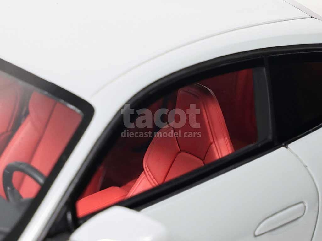 101436 Porsche 911/992 Turbo S 2020