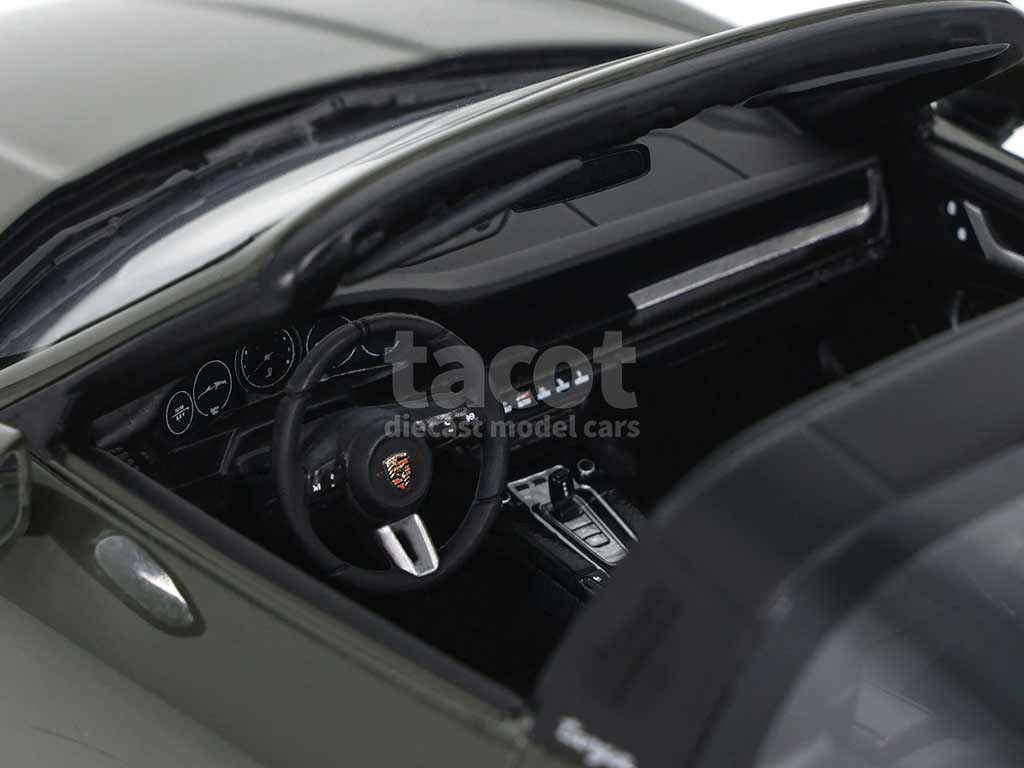 101441 Porsche 911/992 Targa 4S 2020
