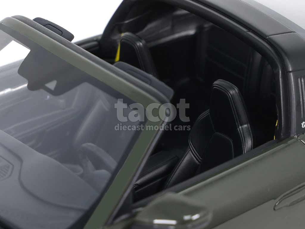 101441 Porsche 911/992 Targa 4S 2020