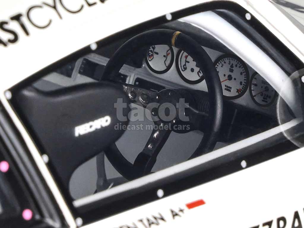 101443 Porsche 911 RWB Coast Cycles 2020