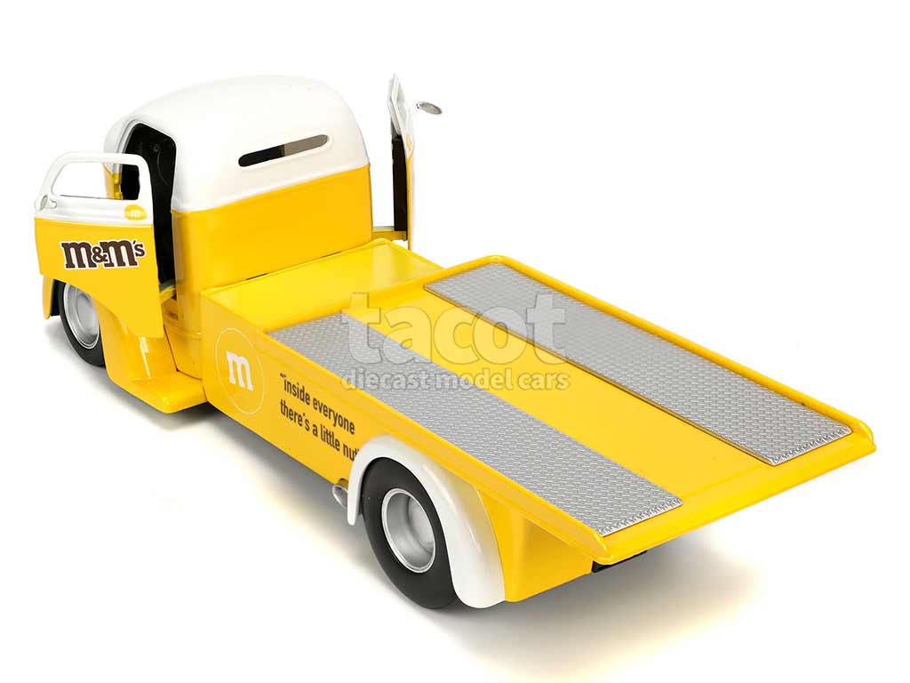 101458 Ford Coe Flatbed 1947