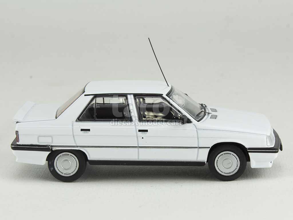 101484 Renault R9 GTD 1988