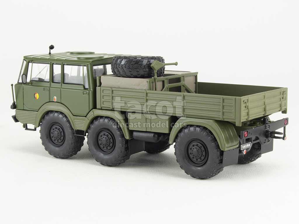 101503 Tatra 813 6x6 NVA Militaire 1968