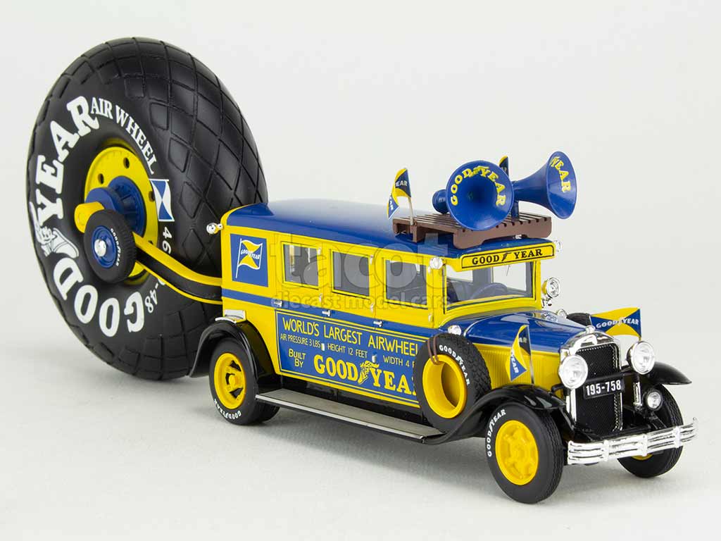 101582 Buick BG Airwheel Promotion Bus 1929