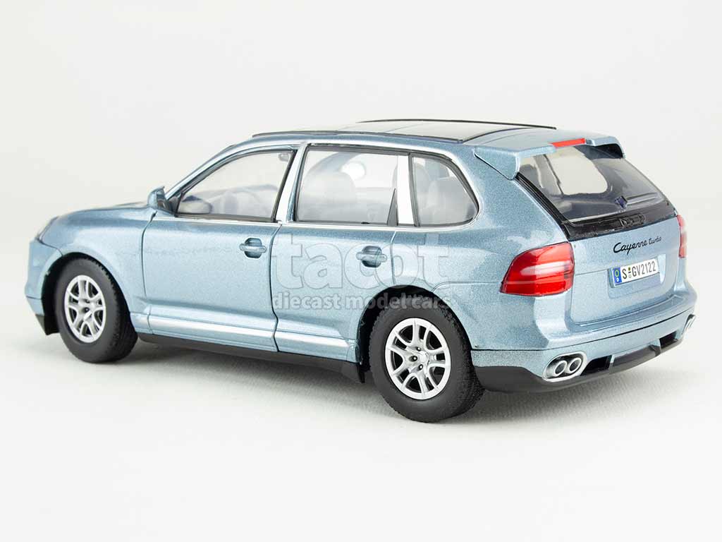 101600 Porsche Cayenne Turbo 2008
