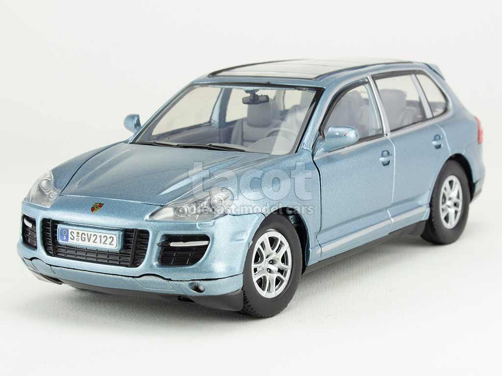 101600 Porsche Cayenne Turbo 2008