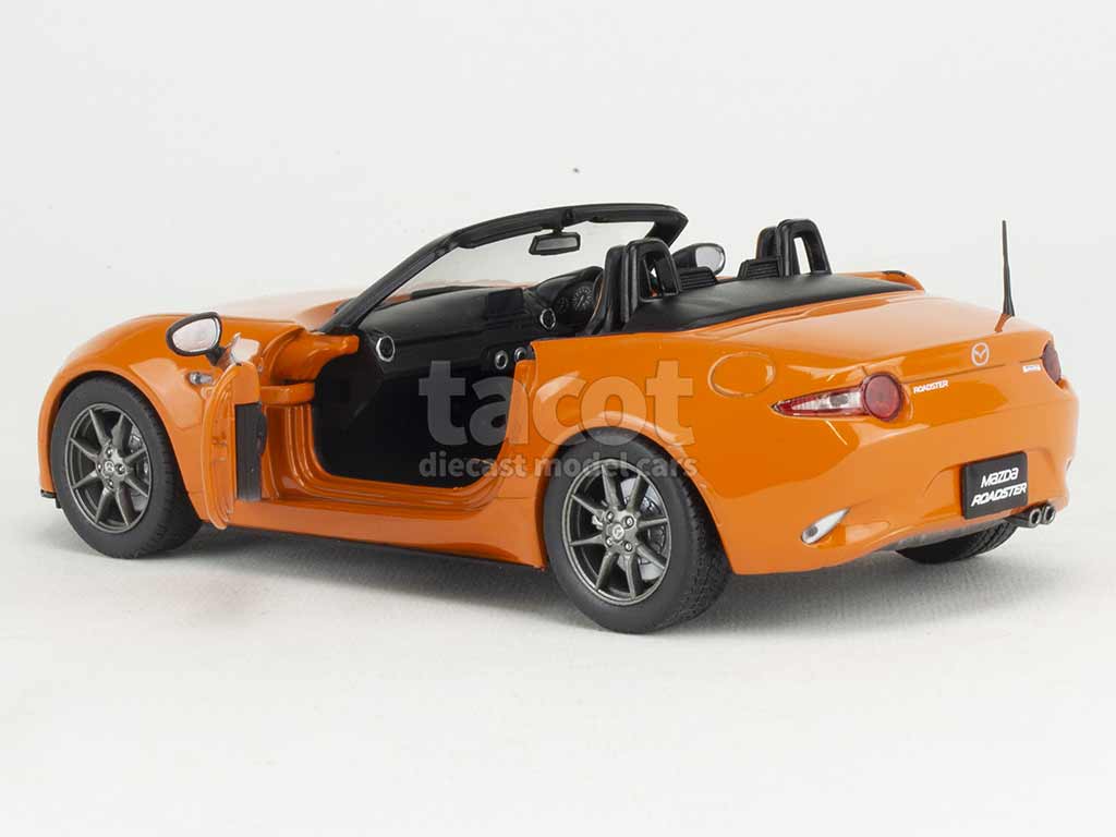 101629 Mazda MX-5 Roadster 2019