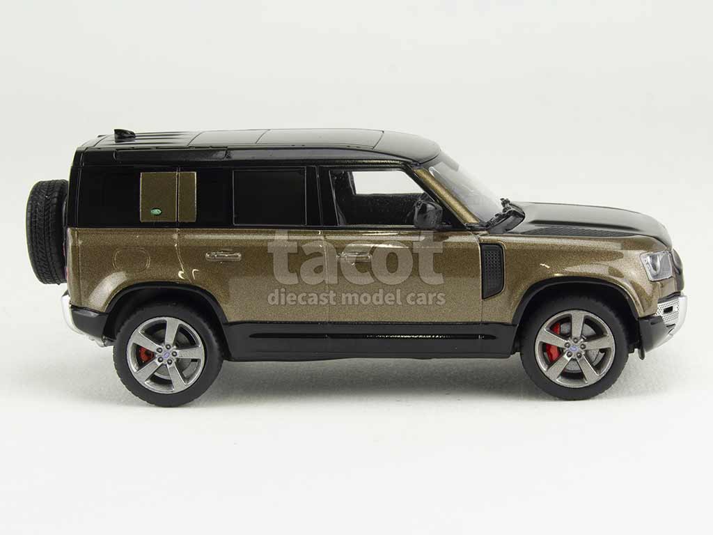 101671 Land Rover Defender 110X 2020