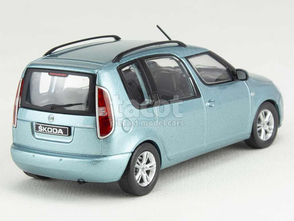 Škoda Roomster ミニカー 7台セット 1/72 Škoda Roomster ミニカー 7台セット 1/72
