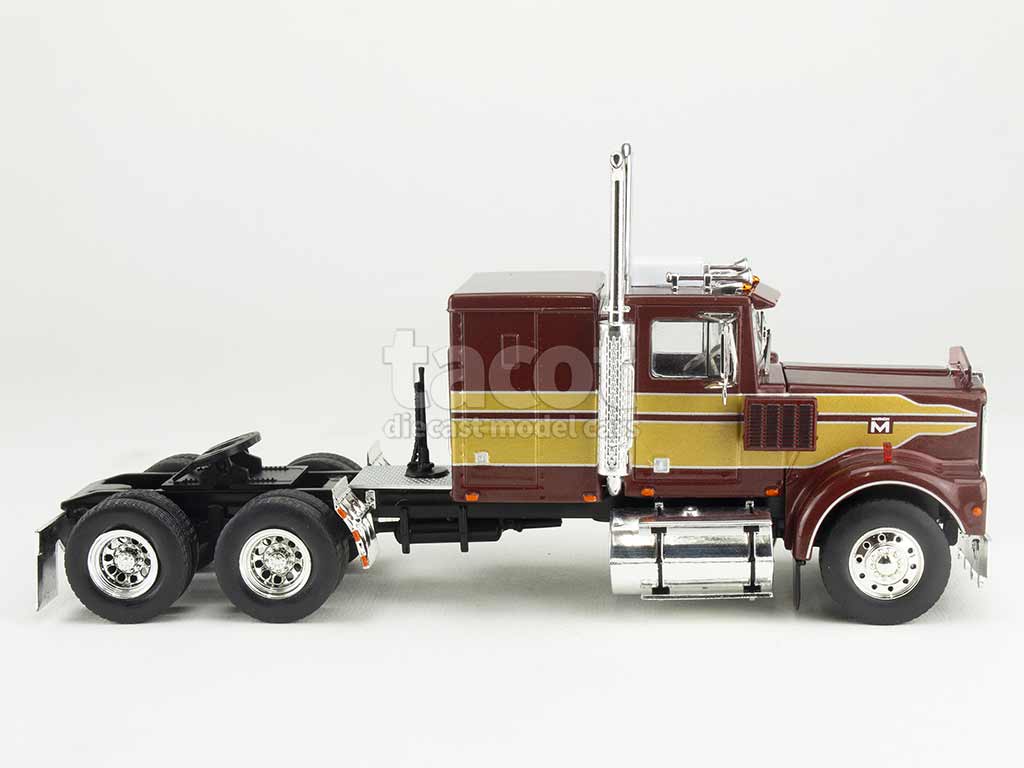 Marmon CHDT 1980 Bleu 1/43 IXO TR216.22