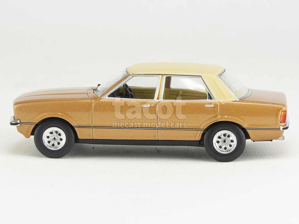 101722 Ford Cortina MKIV 1.6 GL 1976