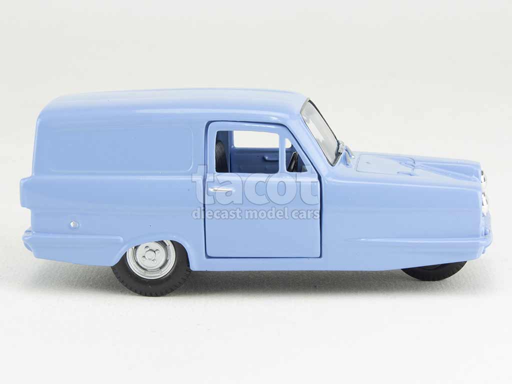 101725 Reliant Regal Super Van Mr Bean