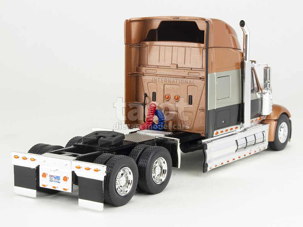 101734 International Lonestar Tracteur 2010