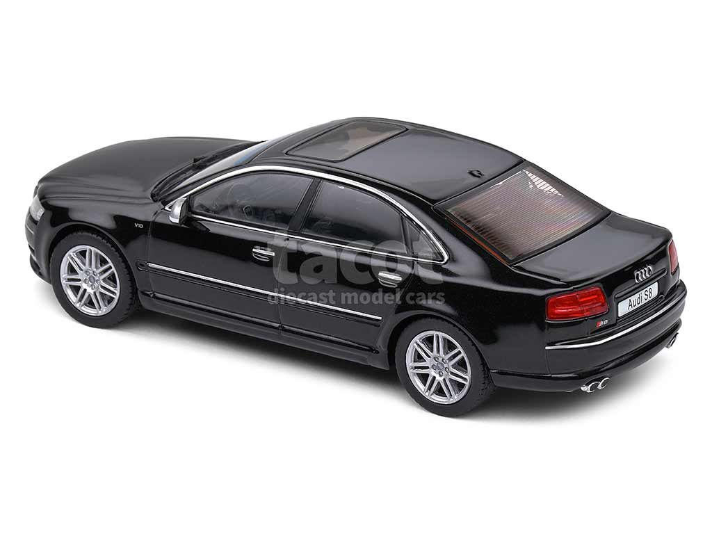 101783 Audi S8 2010