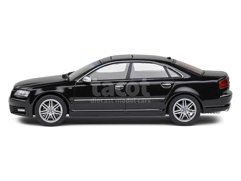 101783 Audi S8 2010