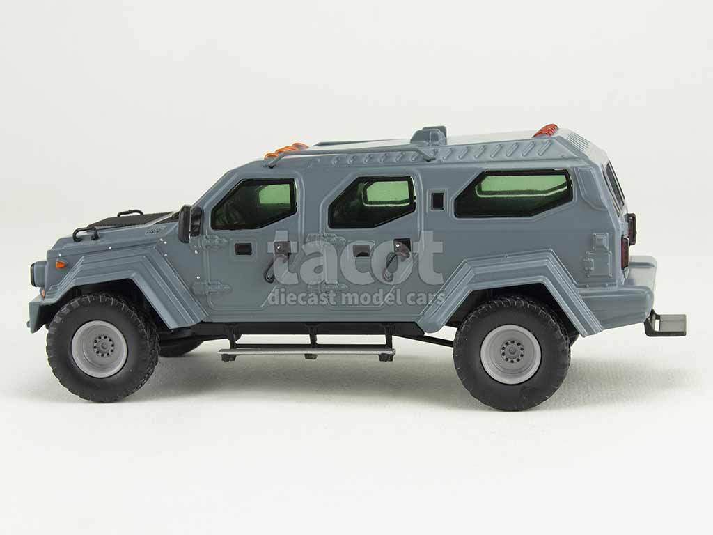 101800 Divers Gurkha LAPV Police 2008