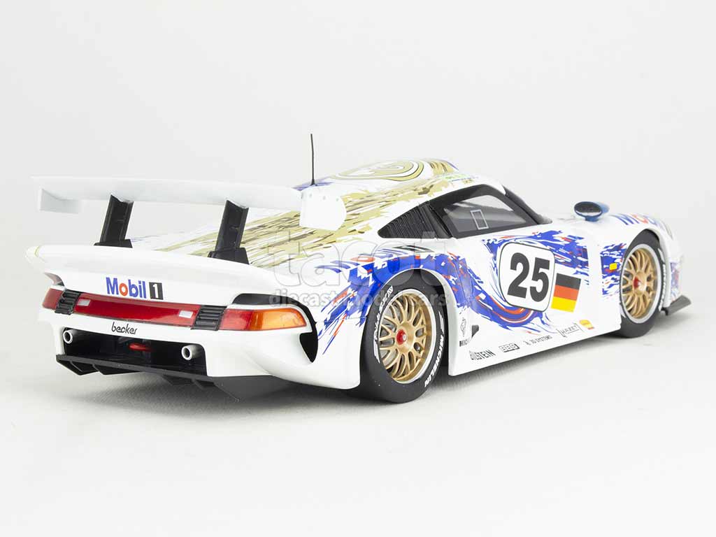 101815 Porsche 911 GT1 Le Mans 1996