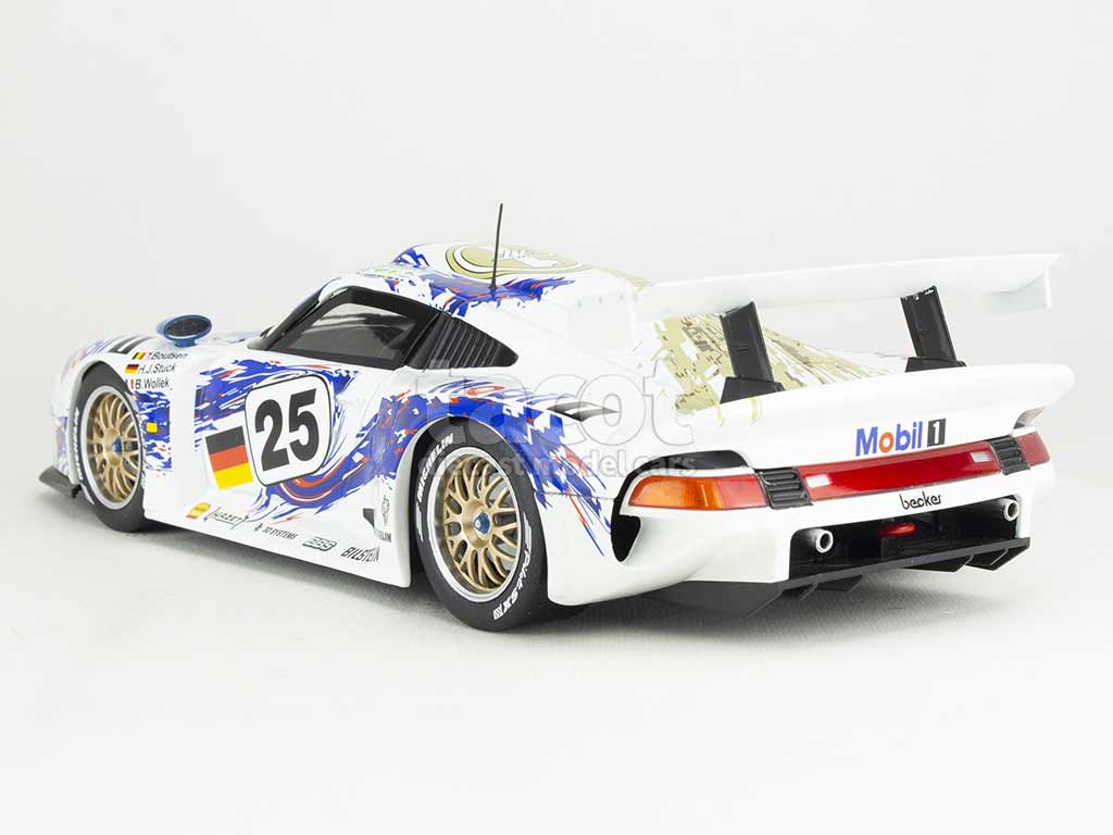 101815 Porsche 911 GT1 Le Mans 1996