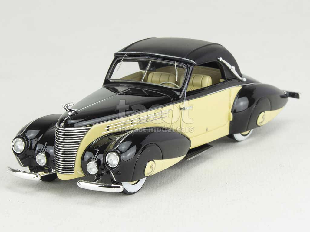 Aero 50 Sodomka sanitka 1:43 AutoCult | Sběratelské modely aut
