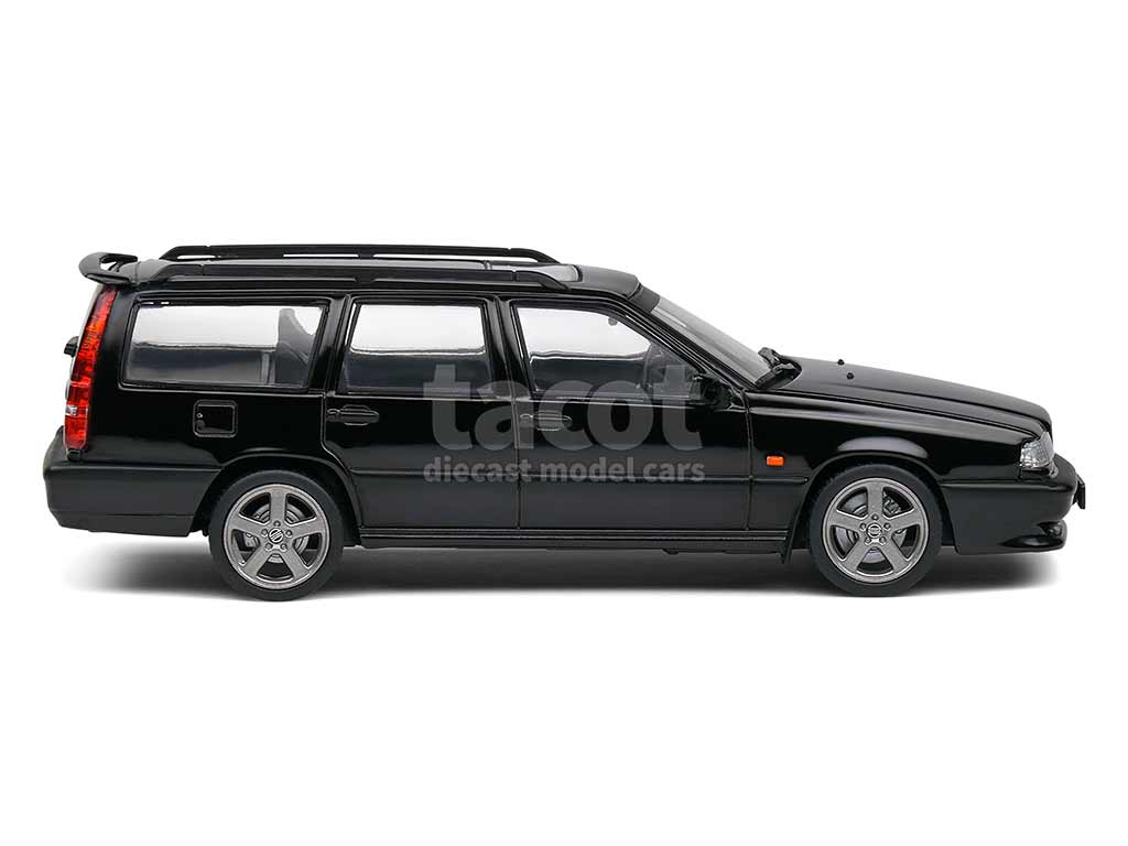 101845 Volvo T5-R Break 1996