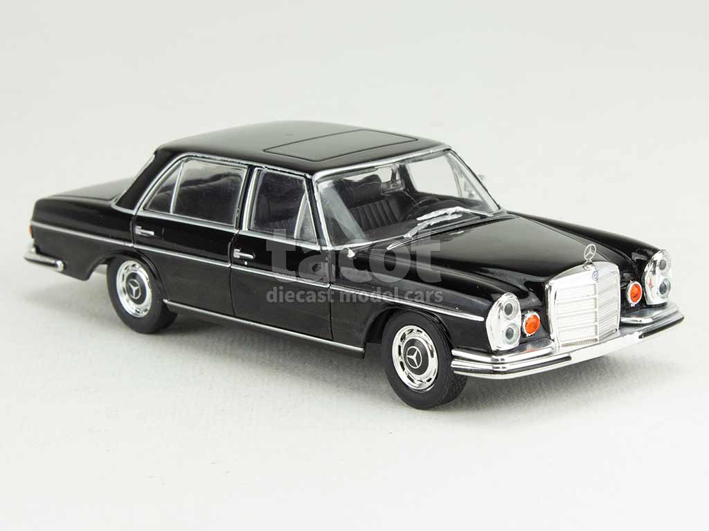 101861 Mercedes 280 SEL 4.5/ W108 1972