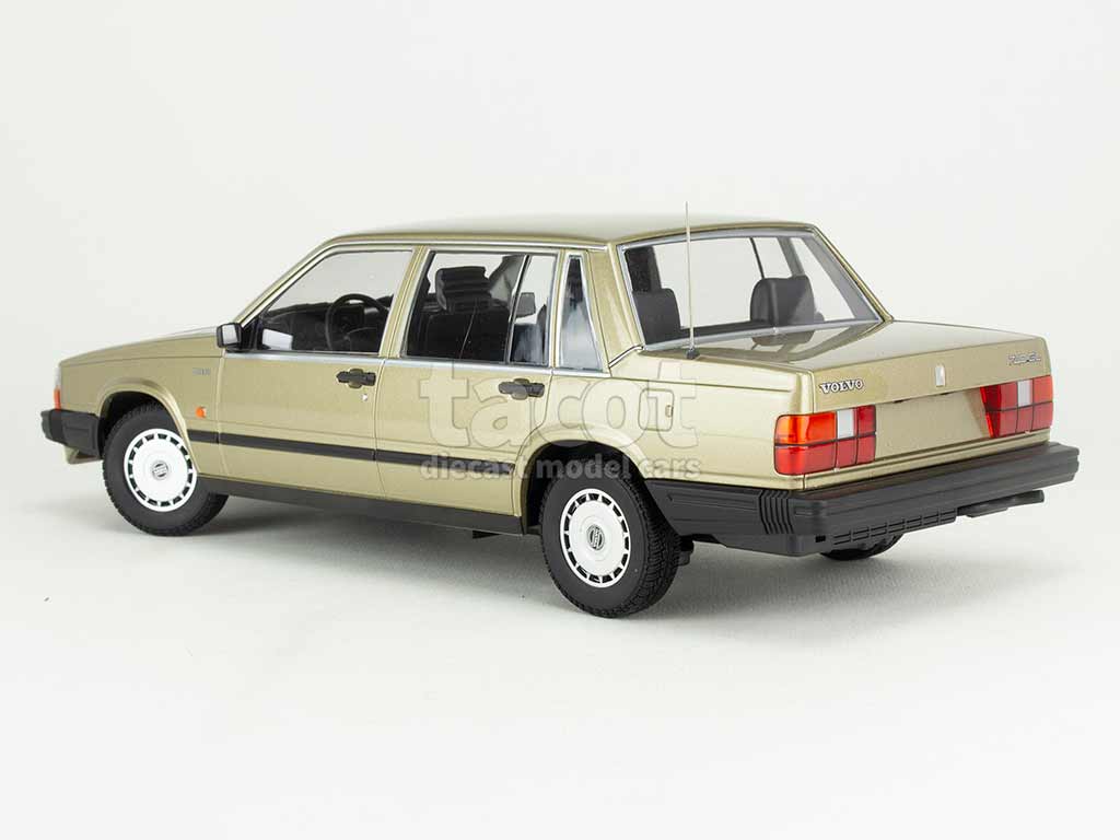 101889 Volvo 740 GL 1986