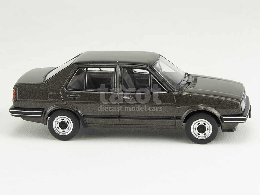 101912 Volkswagen Jetta II 1984