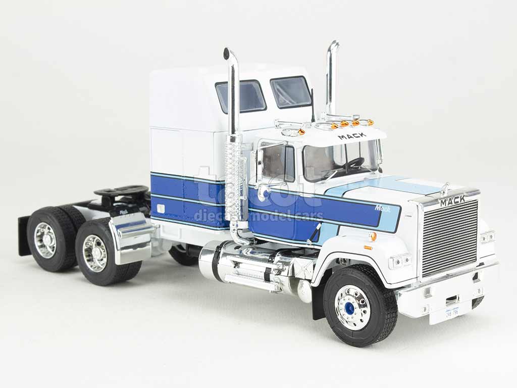 101917 Mack Magnum Superliner Tracteur 1985