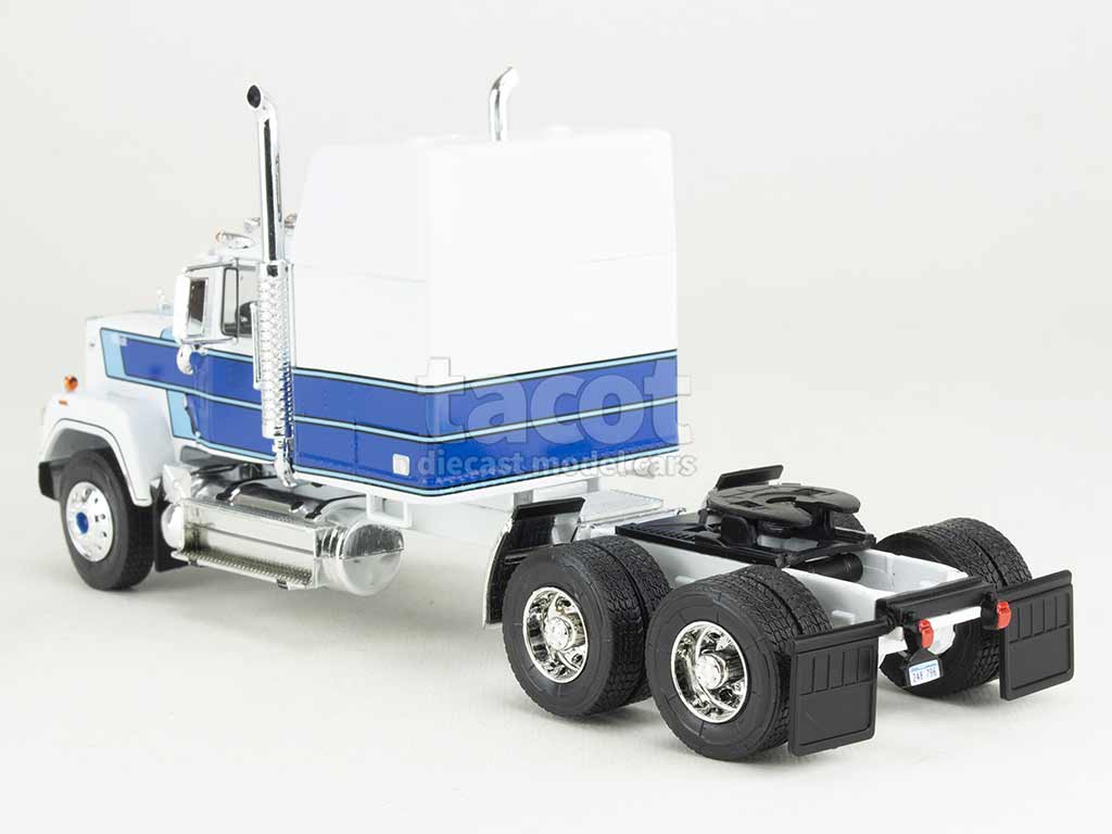 101917 Mack Magnum Superliner Tracteur 1985