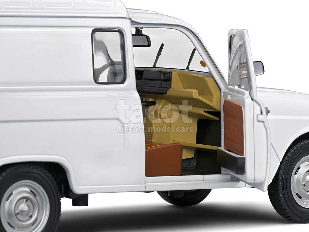 101924 Renault R4 F4 Fourgonnette 1975