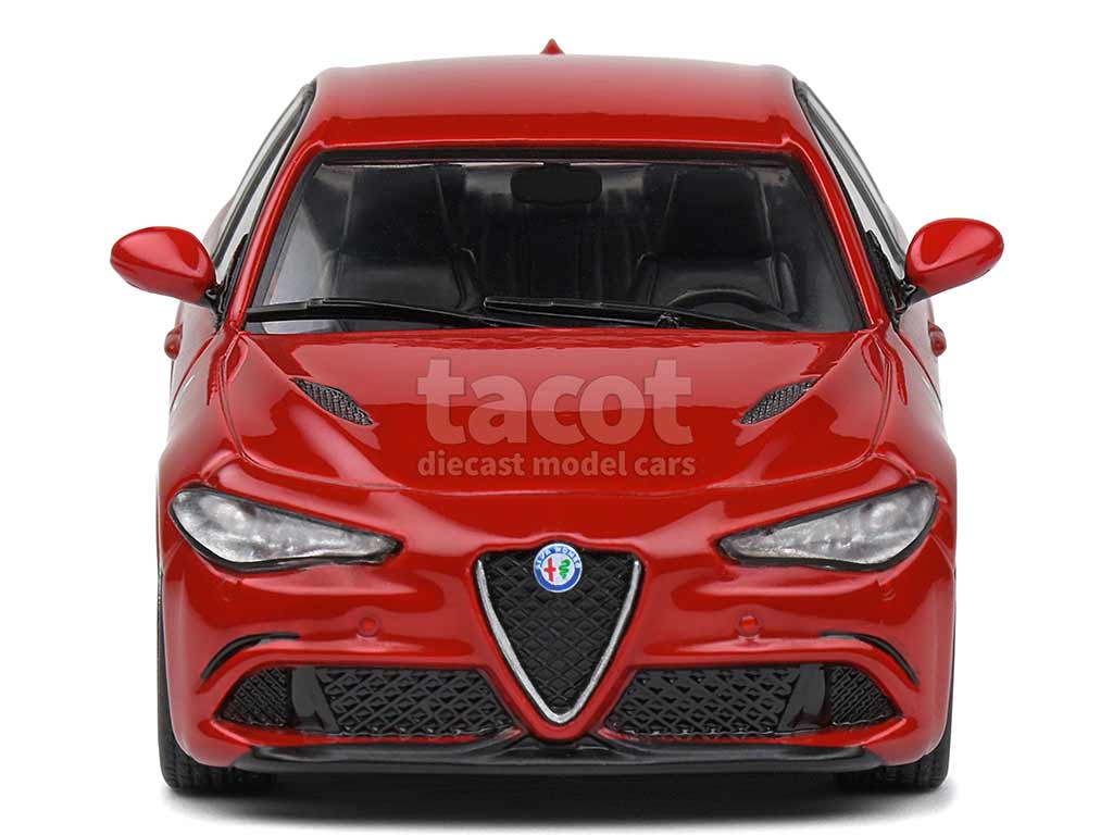 101949 Alfa Romeo Giulia Quadrifoglio 2019