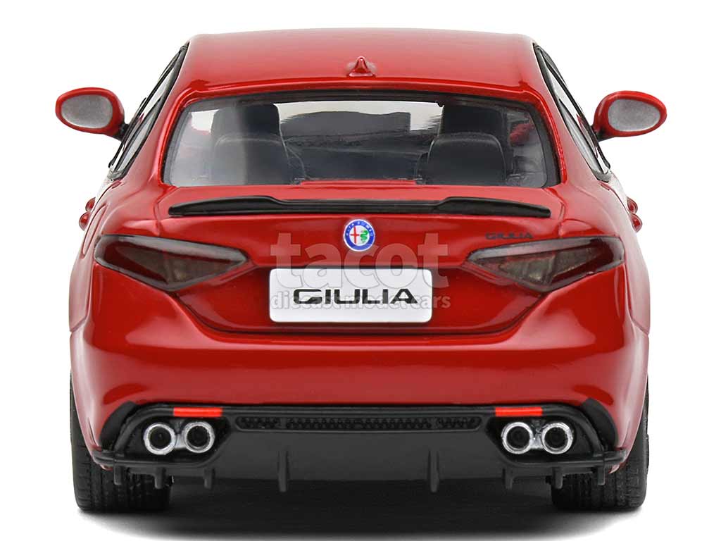 101949 Alfa Romeo Giulia Quadrifoglio 2019