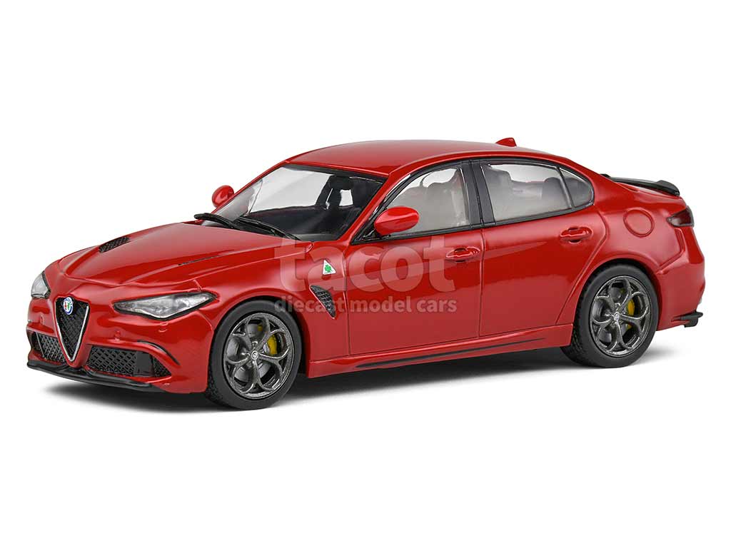 101949 Alfa Romeo Giulia Quadrifoglio 2019