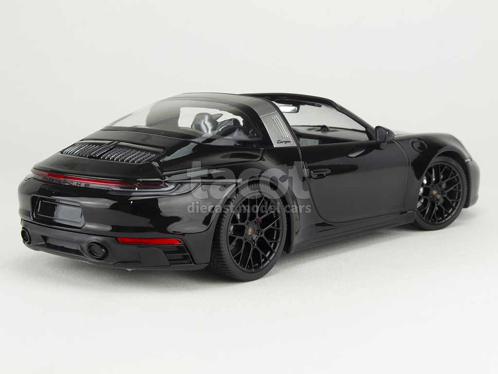 101953 Porsche 911/992 Targa 4 GTS 2021