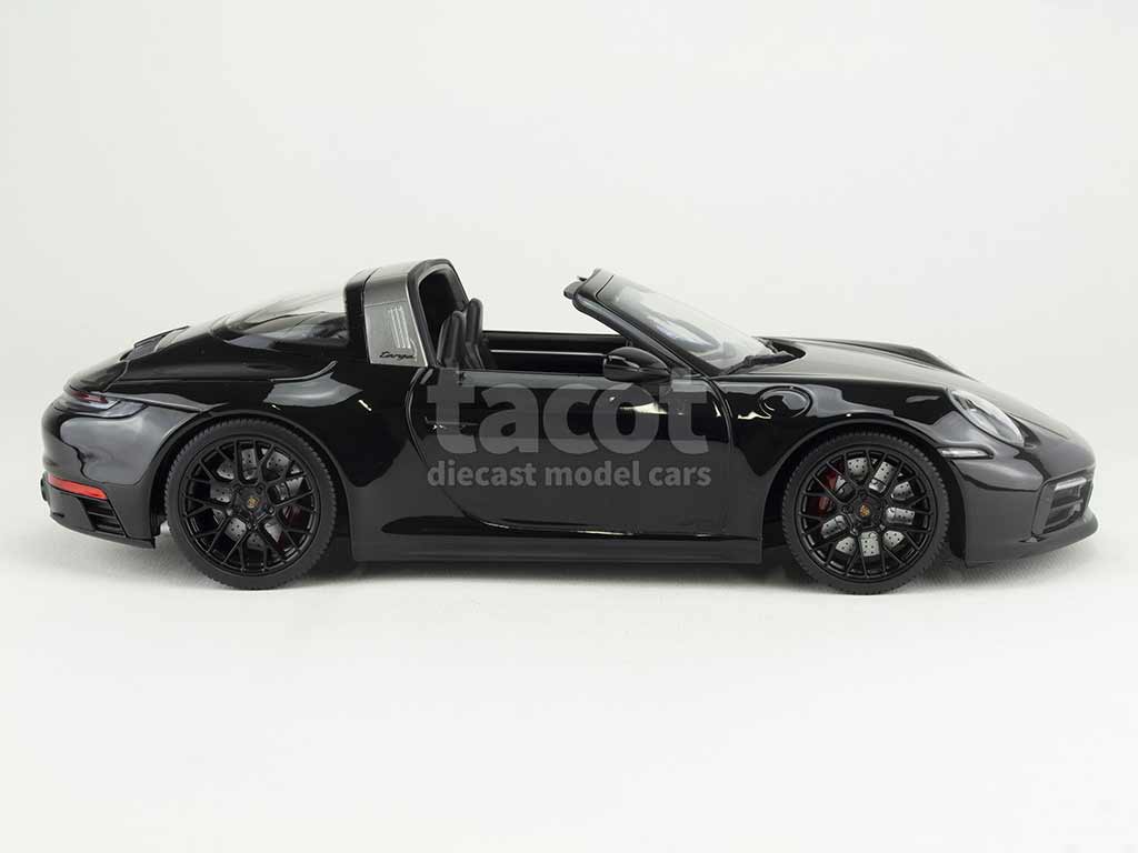 101953 Porsche 911/992 Targa 4 GTS 2021