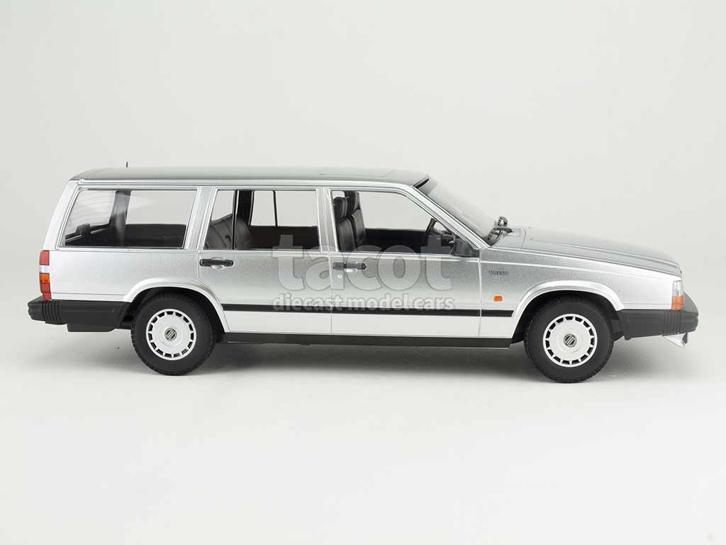 101954 Volvo 740 GL Break 1986