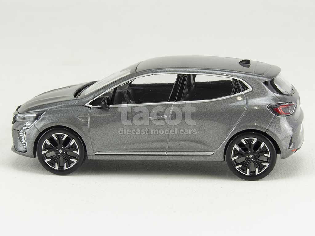 101958 Renault New Clio V 2023