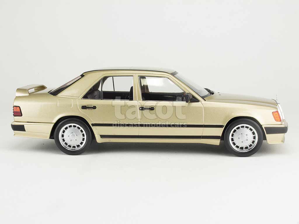 Voiture miniature Mercedes W124 Tuning, metallic-beige, 1986 MCG 1:18  Metallmodell, Türen und Hauben nicht zu öffnen sur