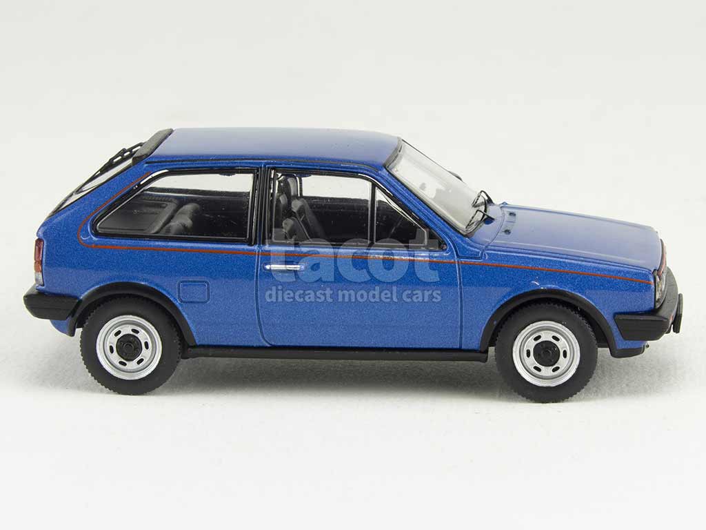 Miniatures montées - Volkswagen Polo Coupe GT Bleu 1985 1/43 IXO