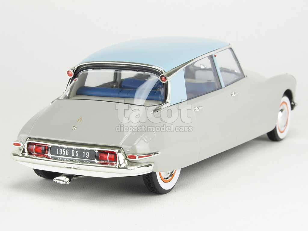 101994 Citroën DS19 1956