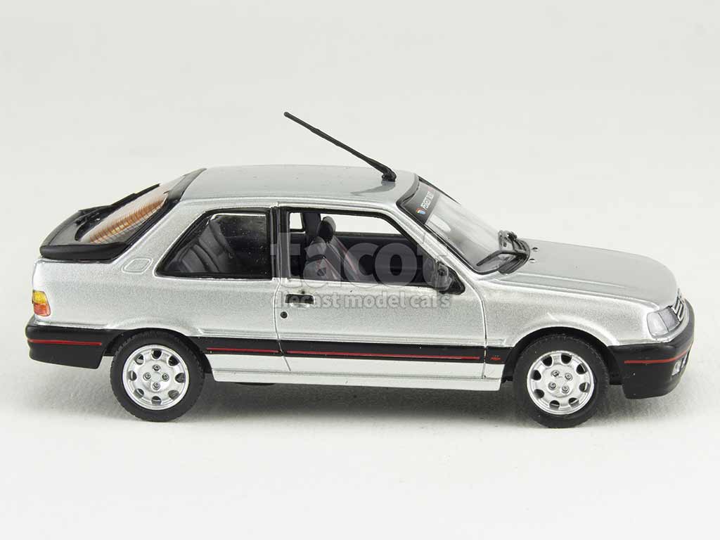 102005 Peugeot 309 GTi 3 Doors 1987
