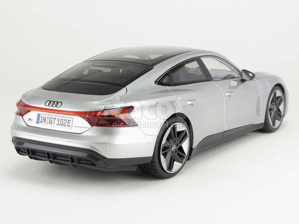 102034 Audi RS e-Tron GT 2022