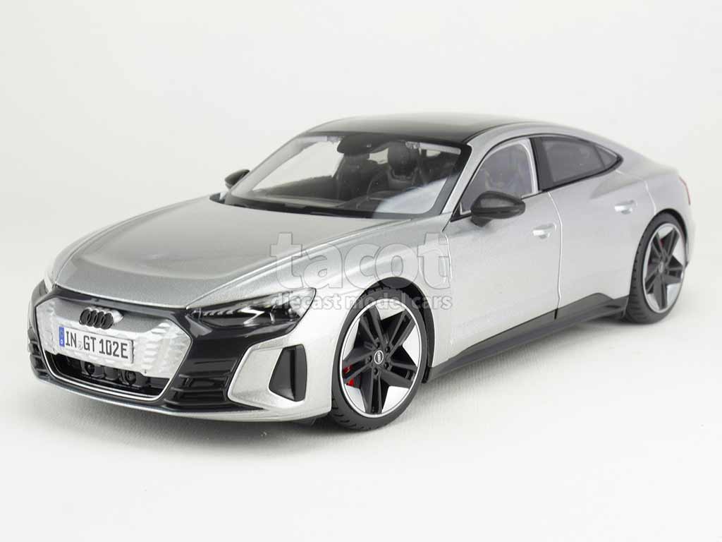 Bburago 1:24 Auto In Miniatura - Audi E-Tron GT 2022: Modellino Per Bambini Da Collezione