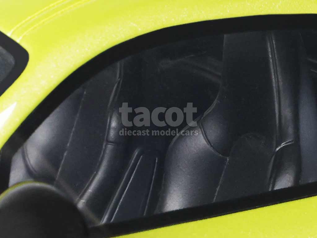 102052 Porsche Cayman R/987 2012